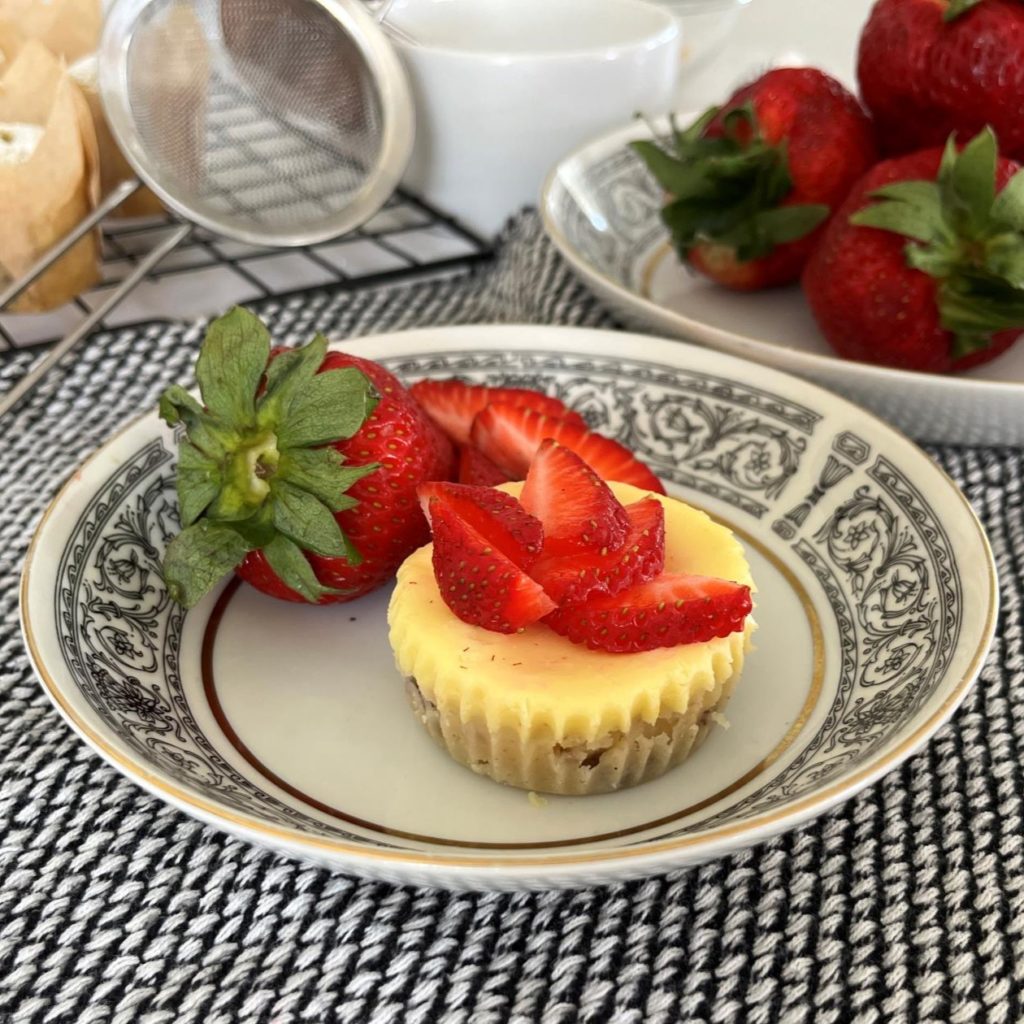 Mini Cheesecakes (6 cnt)